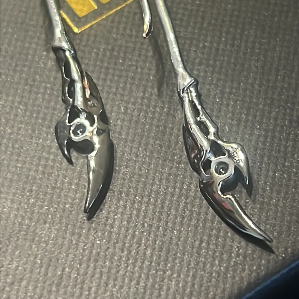 Loki scepter earrings - Picture 11 of 13
